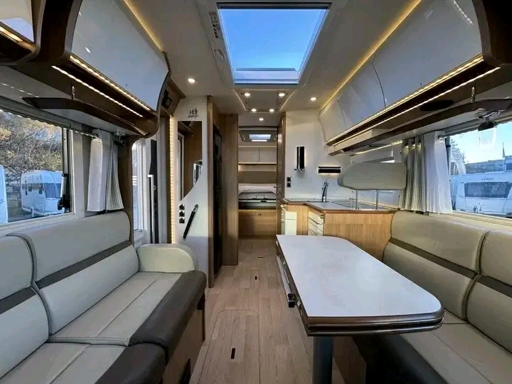 Rapido I 96 180Hp – Image 10