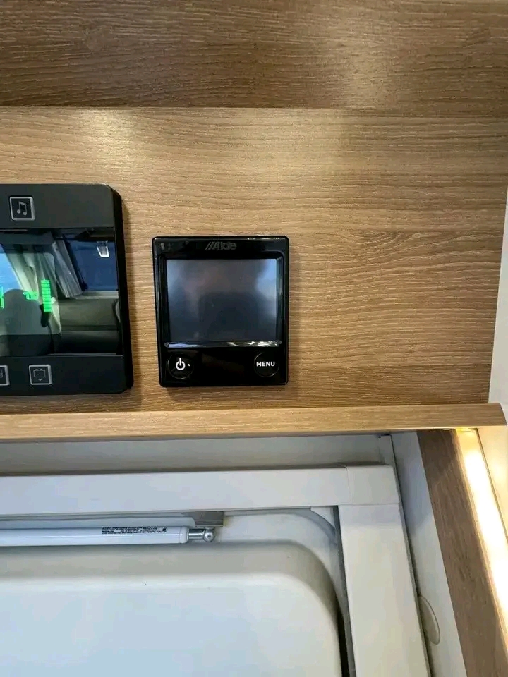 Rapido I 96 180Hp – Image 25