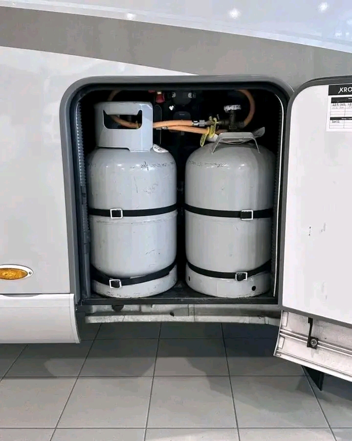 FIAT HYMER B 778 PL – Image 12