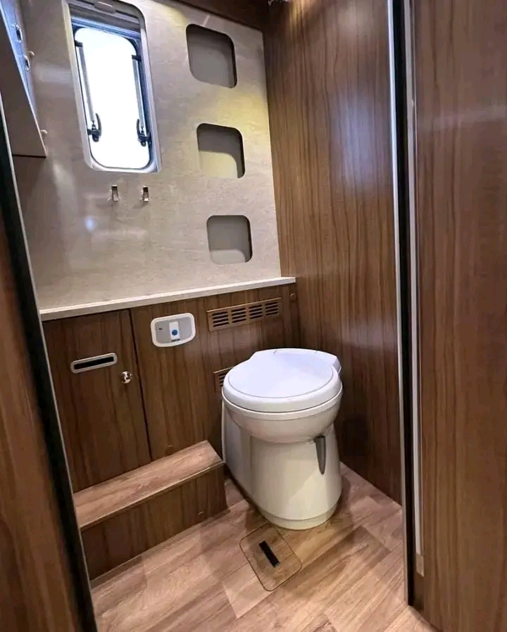 FIAT HYMER B 778 PL – Image 31