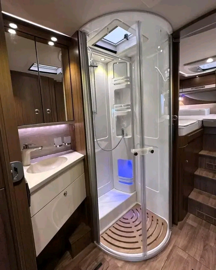 FIAT HYMER B 778 PL – Image 32