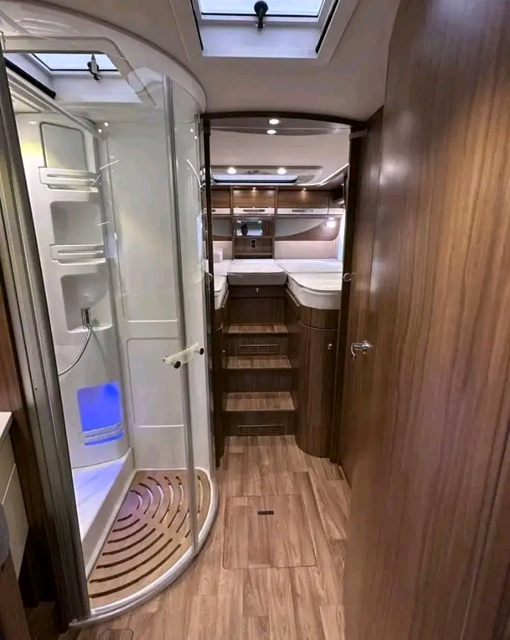 FIAT HYMER B 778 PL – Image 33