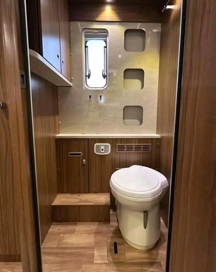 FIAT HYMER B 778 PL – Image 38