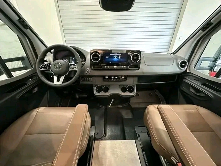Mercedes Hymer ML-T 580 4x4 – 2024 – Image 9