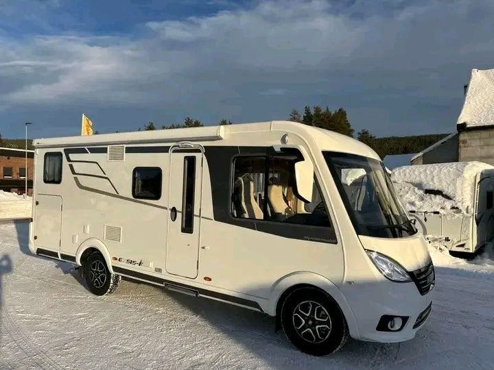 Hymer Exsis I-580 140ch 2,2 litres 2025 – Image 6