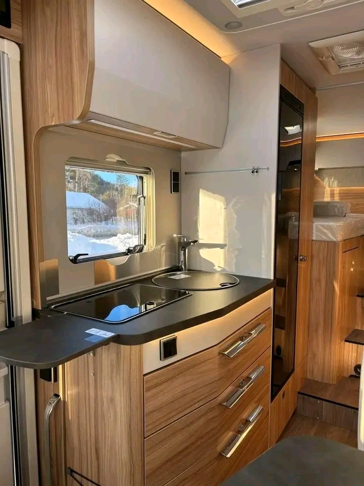 Hymer Exsis I-580 140ch 2,2 litres 2025 – Image 30