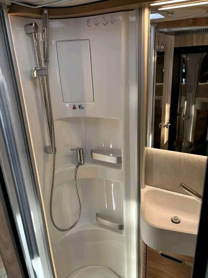 Hymer Exsis I-580 140ch 2,2 litres 2025 – Image 43