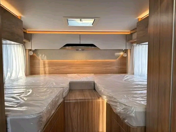 Hymer Exsis I-580 140ch 2,2 litres 2025 – Image 52