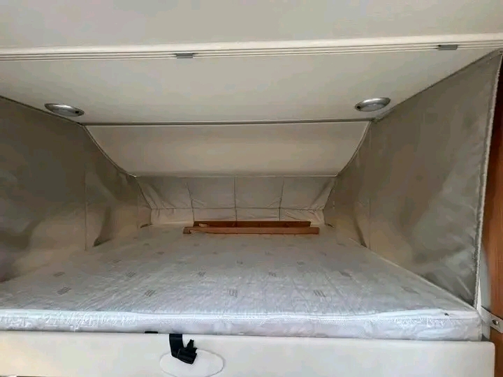 Hymer ML-I 580 163ch 2,3 litres 2017 – Image 9