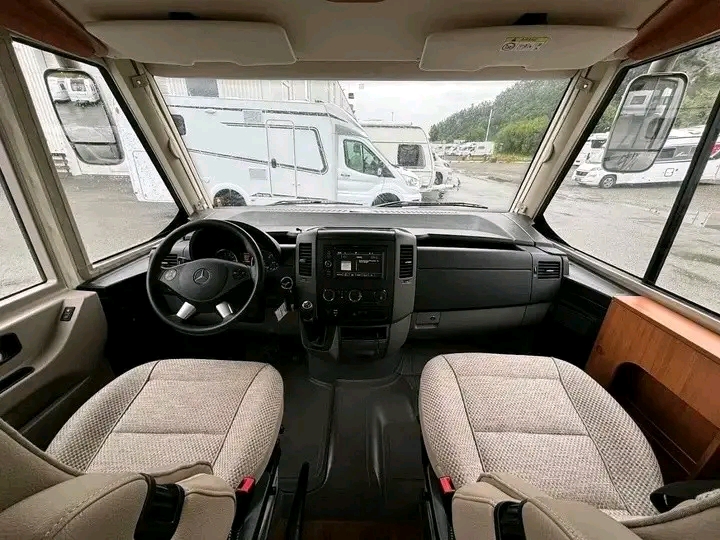 Hymer ML-I 580 163ch 2,3 litres 2017 – Image 14