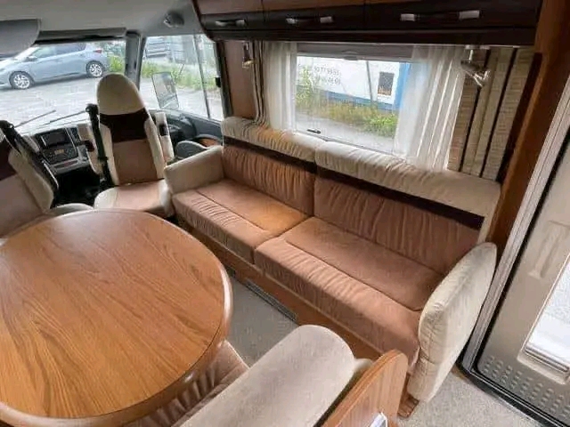 Bürstner ELEGANCE I 821-2/2009 – Image 14