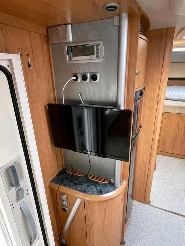 Bürstner ELEGANCE I 821-2/2009 – Image 20