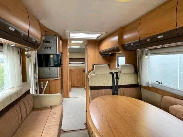 Bürstner ELEGANCE I 821-2/2009 – Image 21