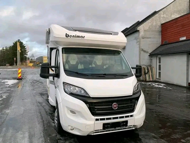 Benimar Mileo 295 148ch 2,3 litres 2016 – Image 2