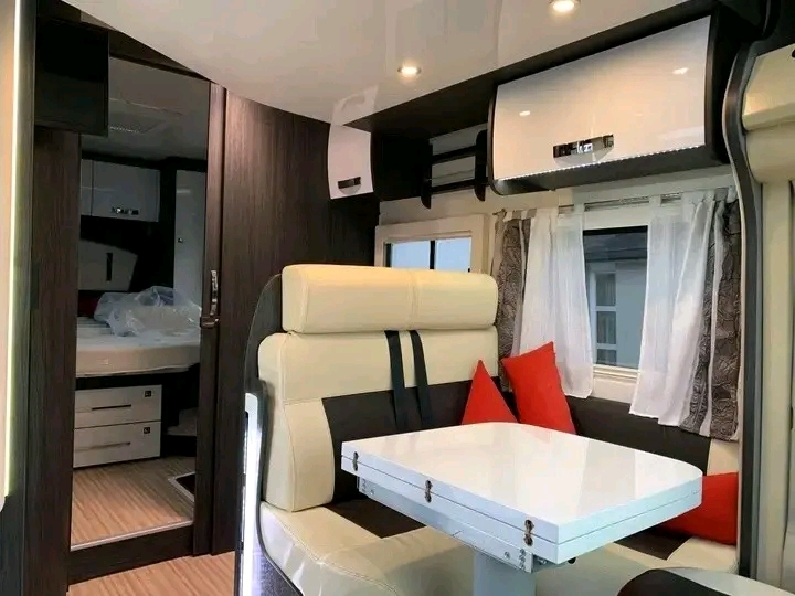 Benimar Mileo 295 148ch 2,3 litres 2016 – Image 8