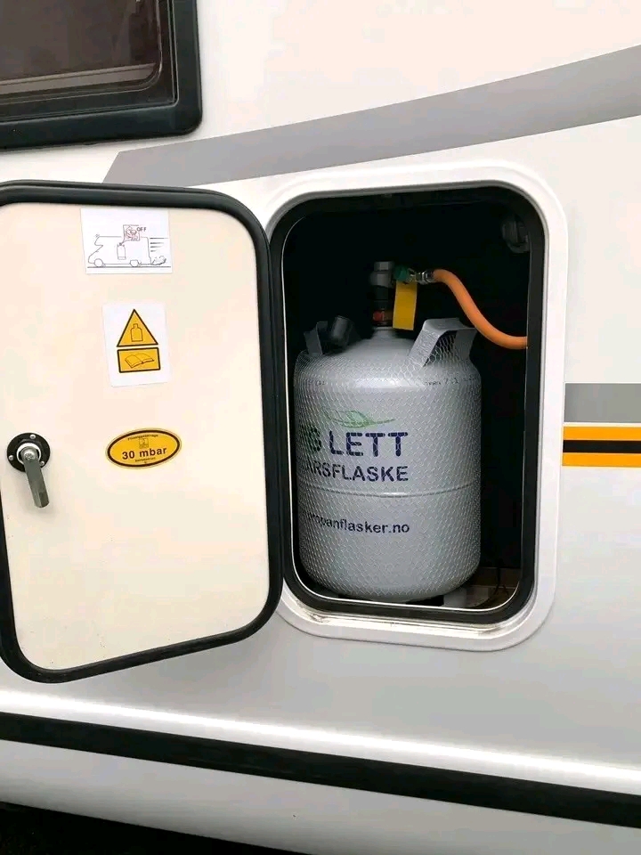 Benimar Mileo 295 148ch 2,3 litres 2016 – Image 38