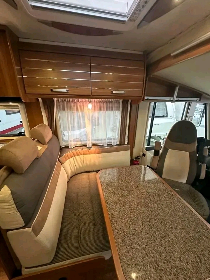 Dethleffs I 7150 Esperit 177ch – Image 17
