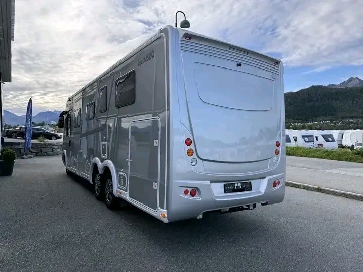 Dethleffs GLOBETROTTER XLI 177Hp 3L 2013 – Image 3