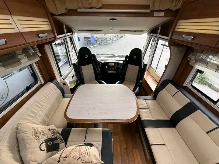 Dethleffs GLOBETROTTER XLI 177Hp 3L 2013 – Image 5