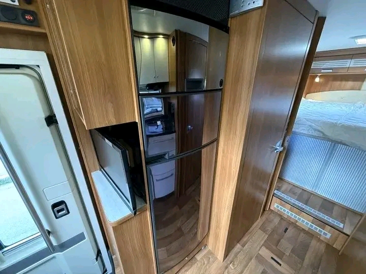 Dethleffs GLOBETROTTER XLI 177Hp 3L 2013 – Image 17