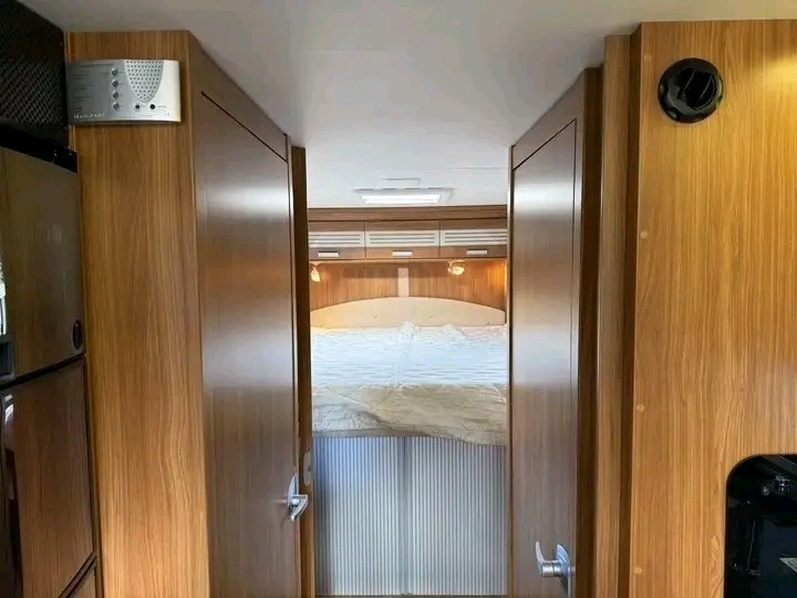 Dethleffs GLOBETROTTER XLI 177Hp 3L 2013 – Image 19