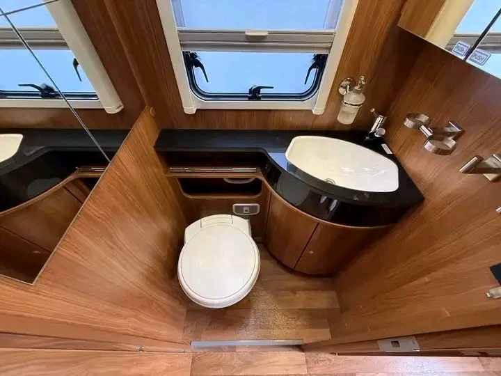 Dethleffs GLOBETROTTER XLI 177Hp 3L 2013 – Image 21