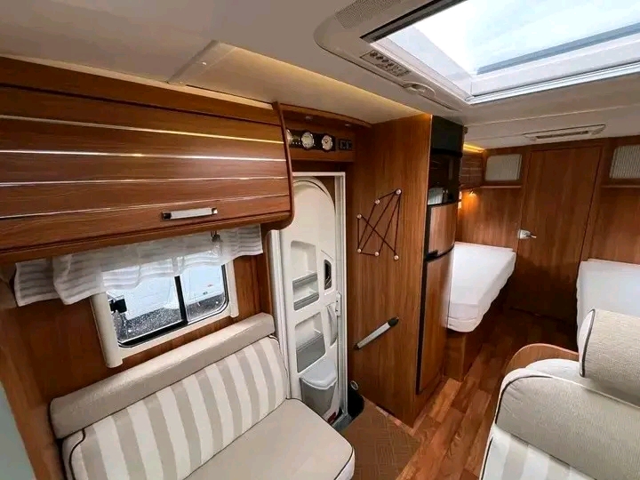 Dethleffs Esprit 2,3L 150ch 2012 – Image 12