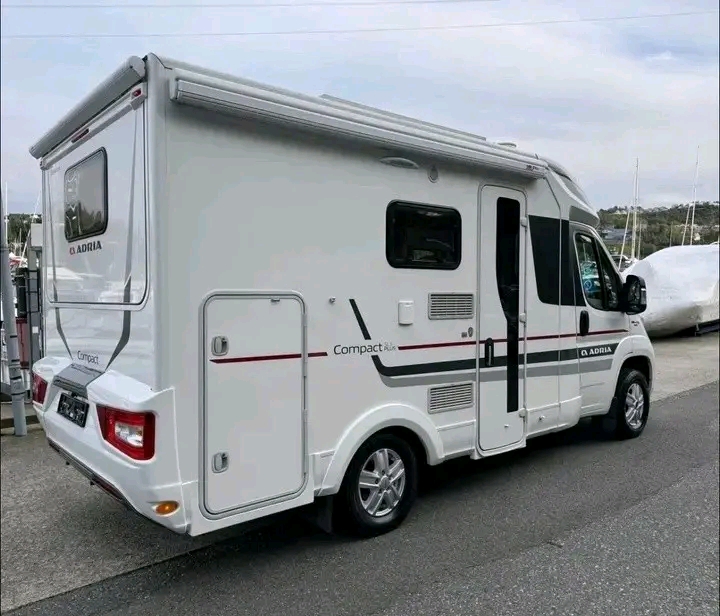 Adria Compact SLS 2,3L 150Hp 2017 – Image 4