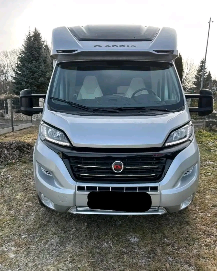Adria Coral Supreme 670 – Image 2