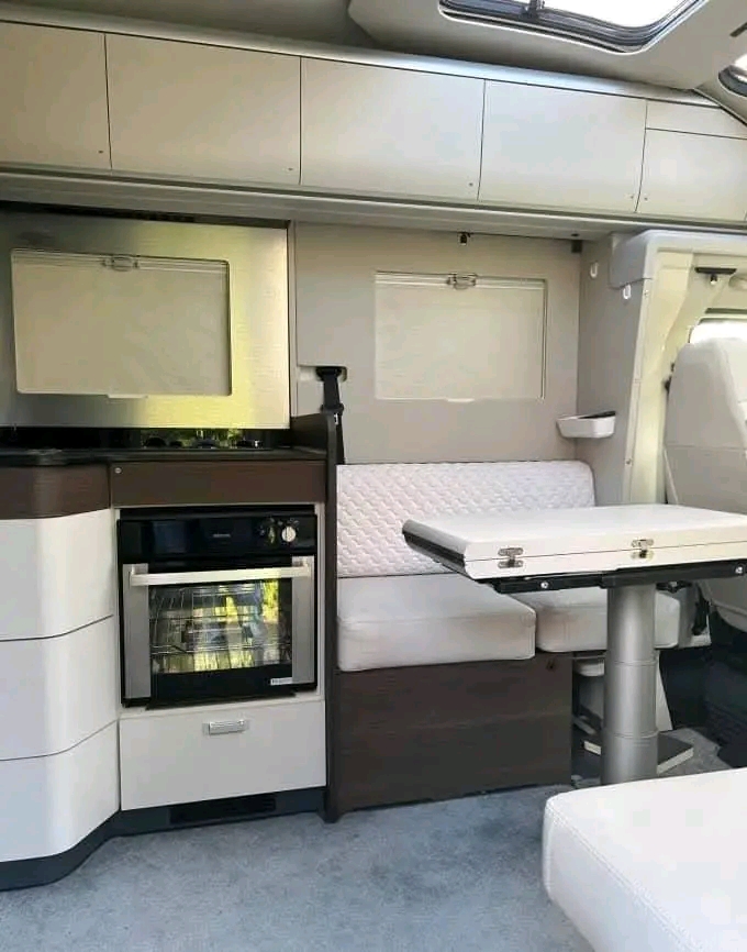Adria Coral Supreme 670 – Image 11