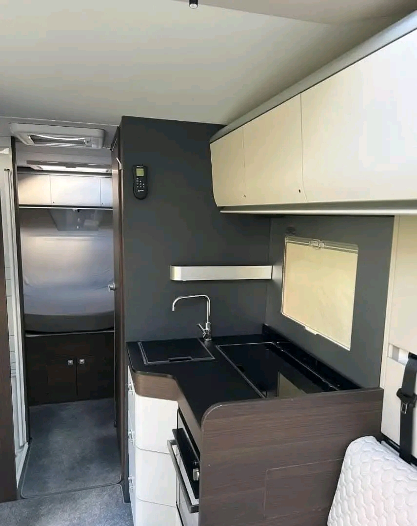 Adria Coral Supreme 670 – Image 30