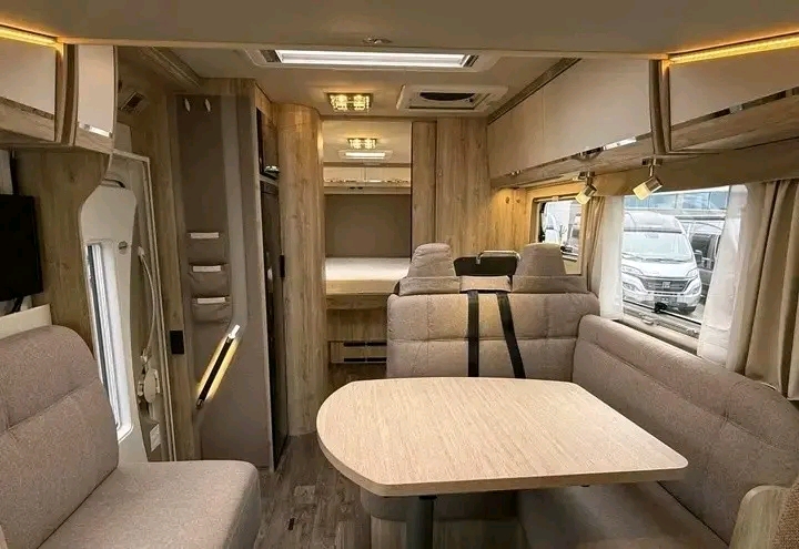 Eura Mobil Integra Line 720 QB 2,3L – Image 7