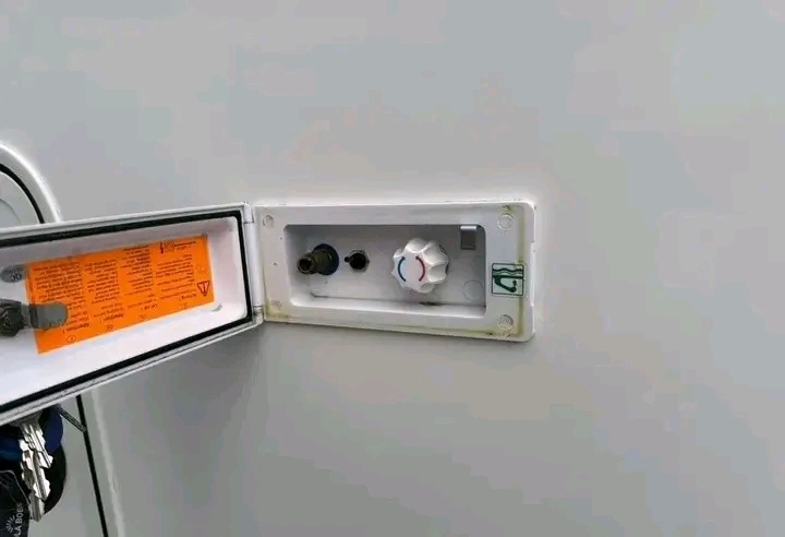 Eura Mobil Integra Line 720 QB 2,3L – Image 34