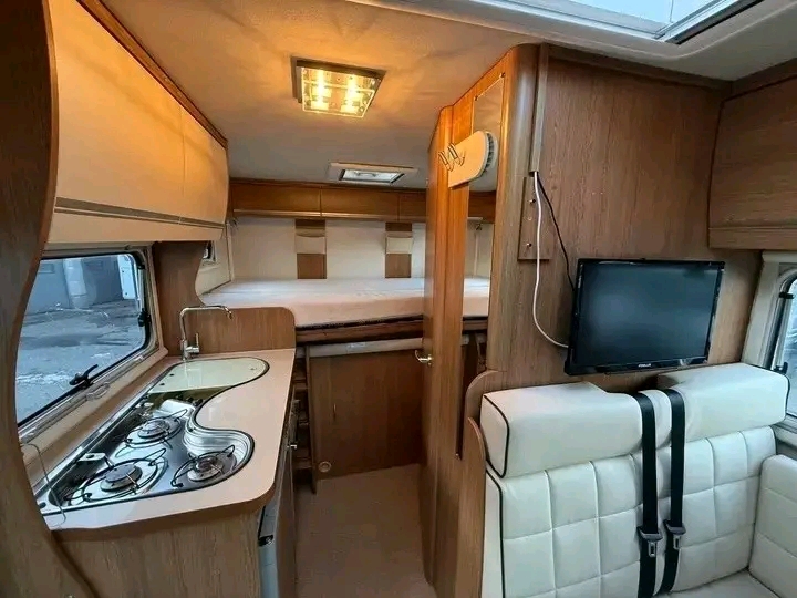 Eura Mobil PB 509 FB 131Hp 2,3L 2014 – Image 6