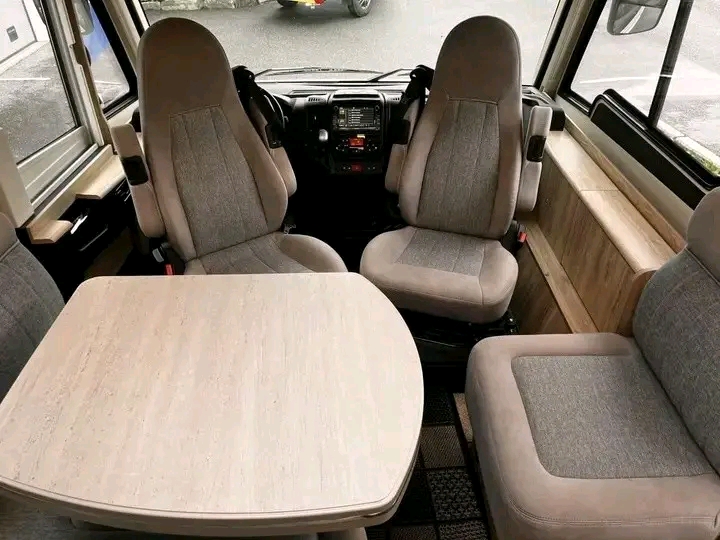 Eura Mobil IL 720 QB 177ch 2,3 litres 2018 – Image 10