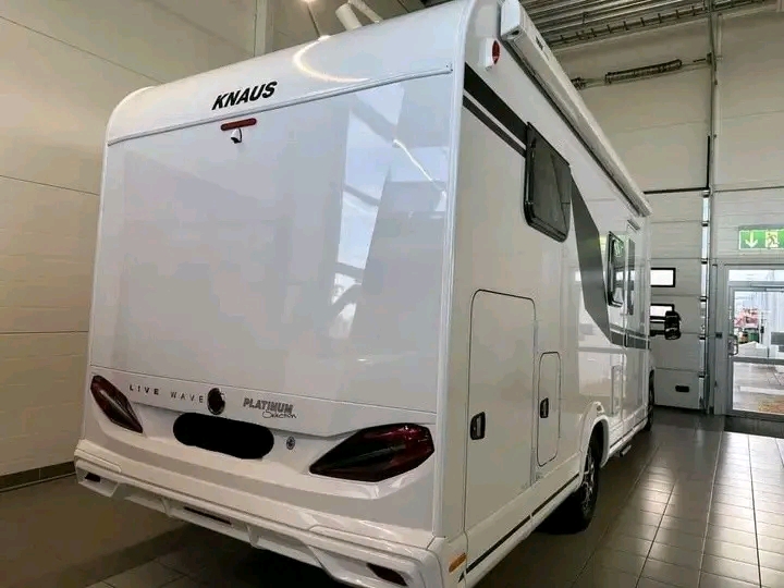 Knaus L!VE WAVE 700 MEG – Image 6