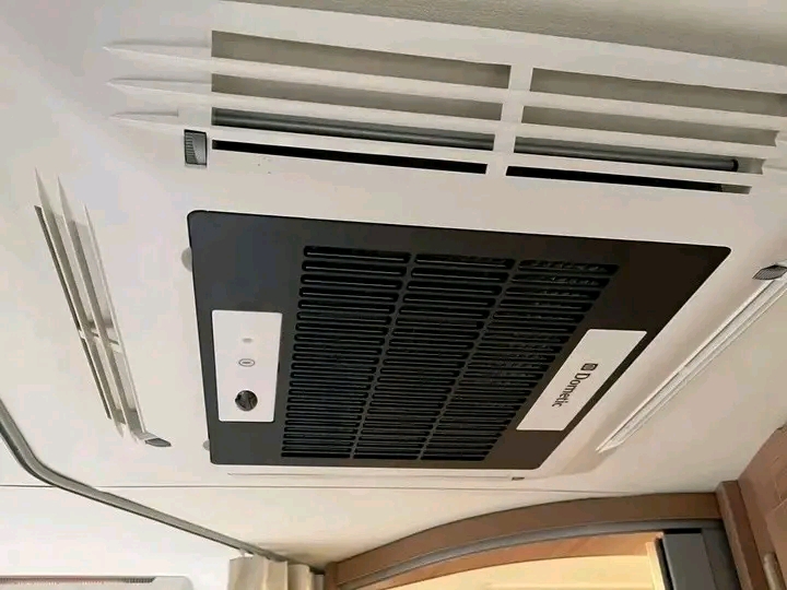 Knaus R21 2,3L 131ch 2015 – Image 18