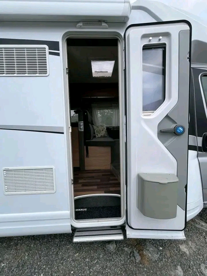 Fiat Knaus Sky Wave 700 MX – Image 5