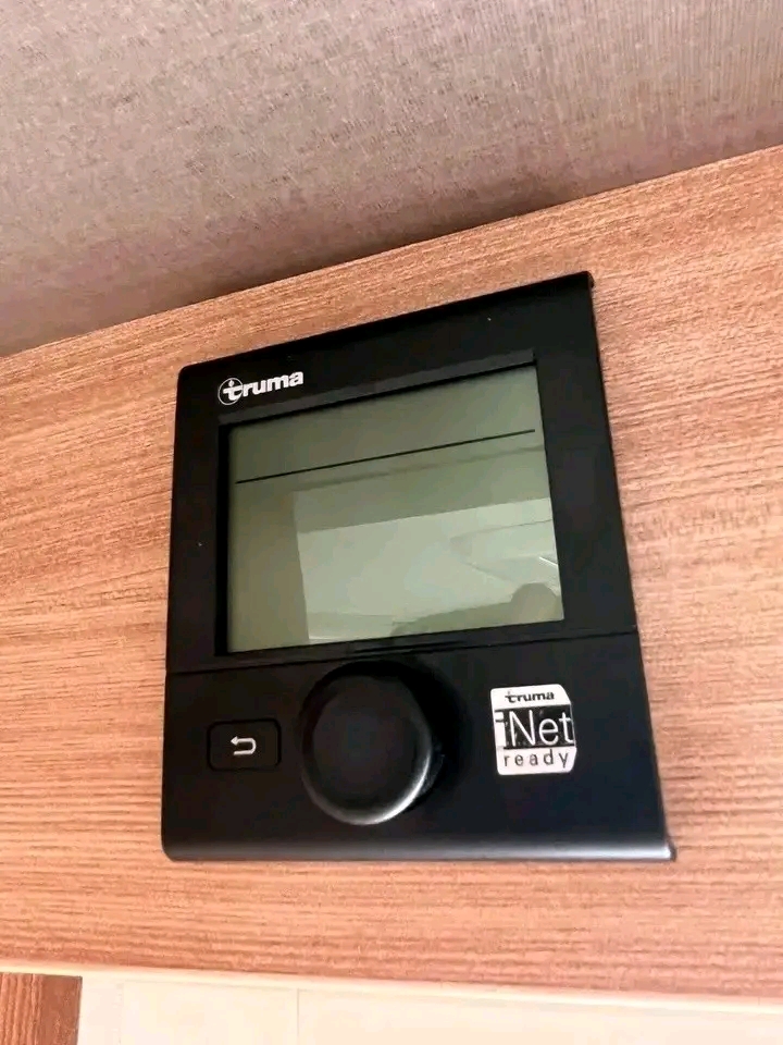 Fiat Knaus Sky Wave 700 MX – Image 23