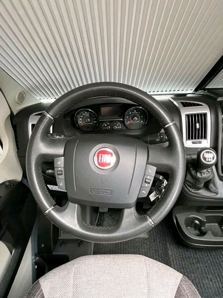 Fiat Knaus Sky Wave 700 MX – Image 26