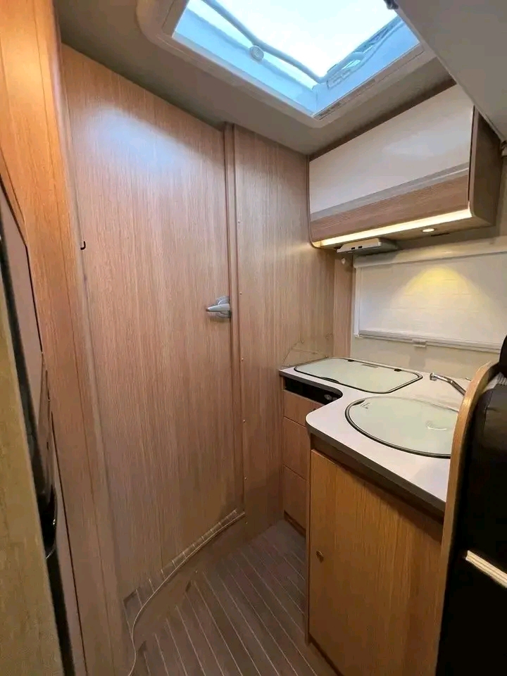 Sunlight T68 150Hp 2,3L 2014 – Image 17