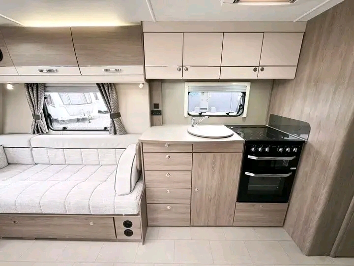 Compass Kensington 860 (2019) – Image 16