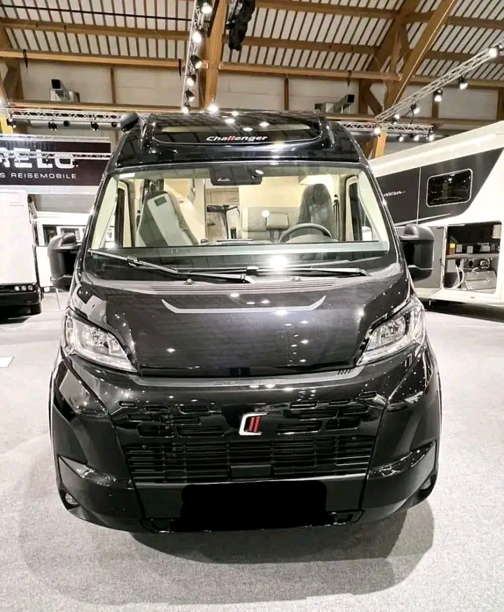 V217 Black Edition – 2026