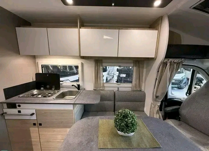 CHALLENGER 318 ANNIVERSARY EDITION – 2025 – Image 21