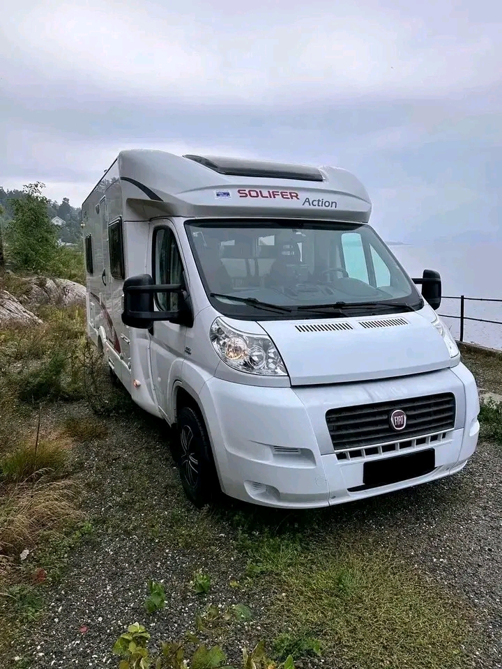Capron Action T 671 130ch 2,3 litres 2011 – Image 32