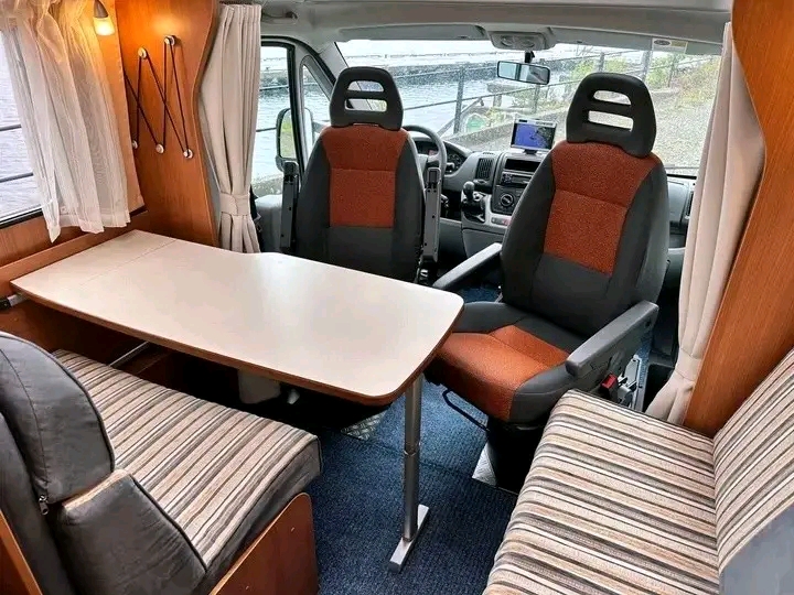 Capron Action T 671 130ch 2,3 litres 2011 – Image 24