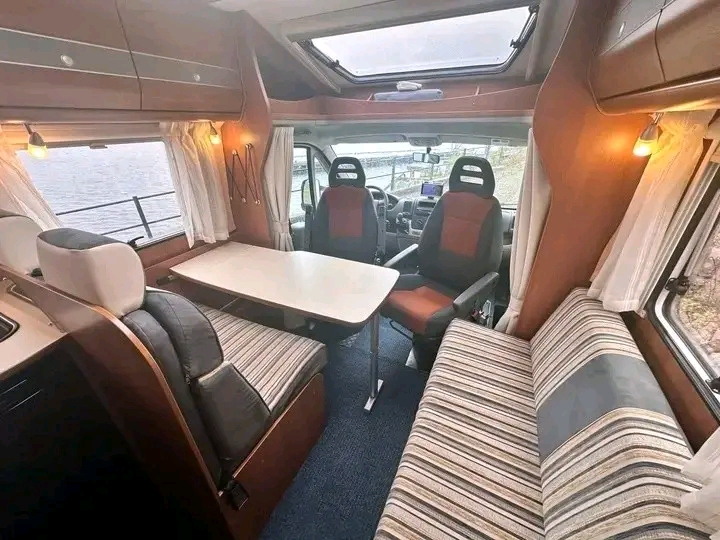 Capron Action T 671 130ch 2,3 litres 2011 – Image 6