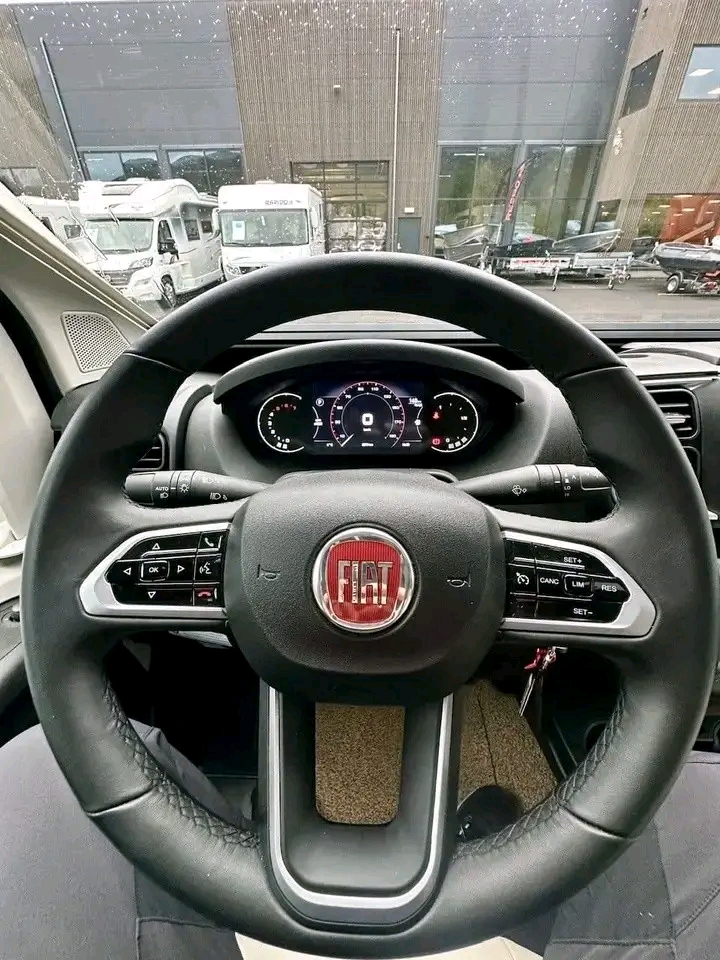 Solifer T740FE DB 2,3L 180ch 2023 – Image 32