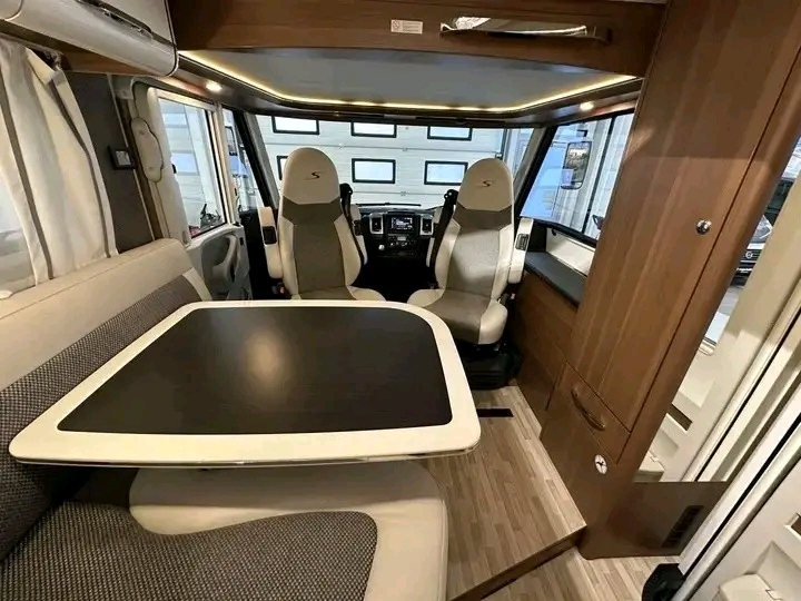 Finlandia I 740 150Hp 2,3L 2018 – Image 39
