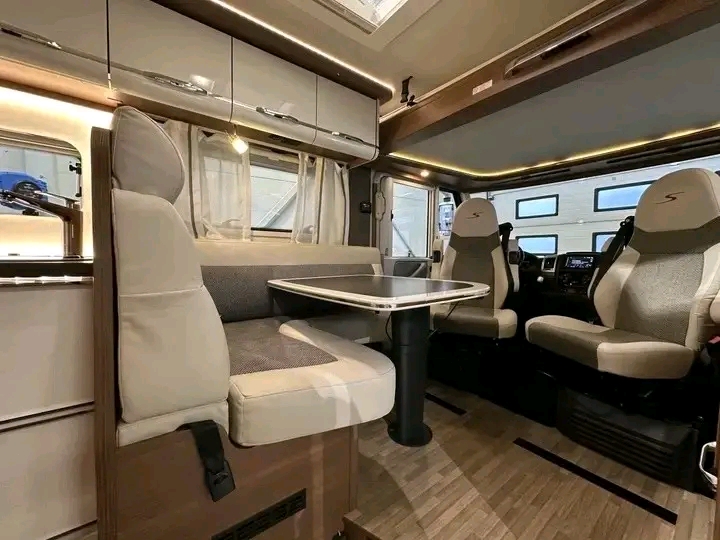 Finlandia I 740 150Hp 2,3L 2018 – Image 35